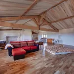 Chateau De 3* Mézerville