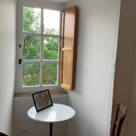 Château De 3* Mézerville